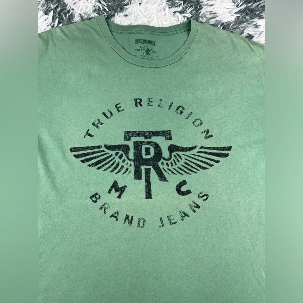 True Religion Men's Green Graphic T-Shirt Short Sleeve Size XL